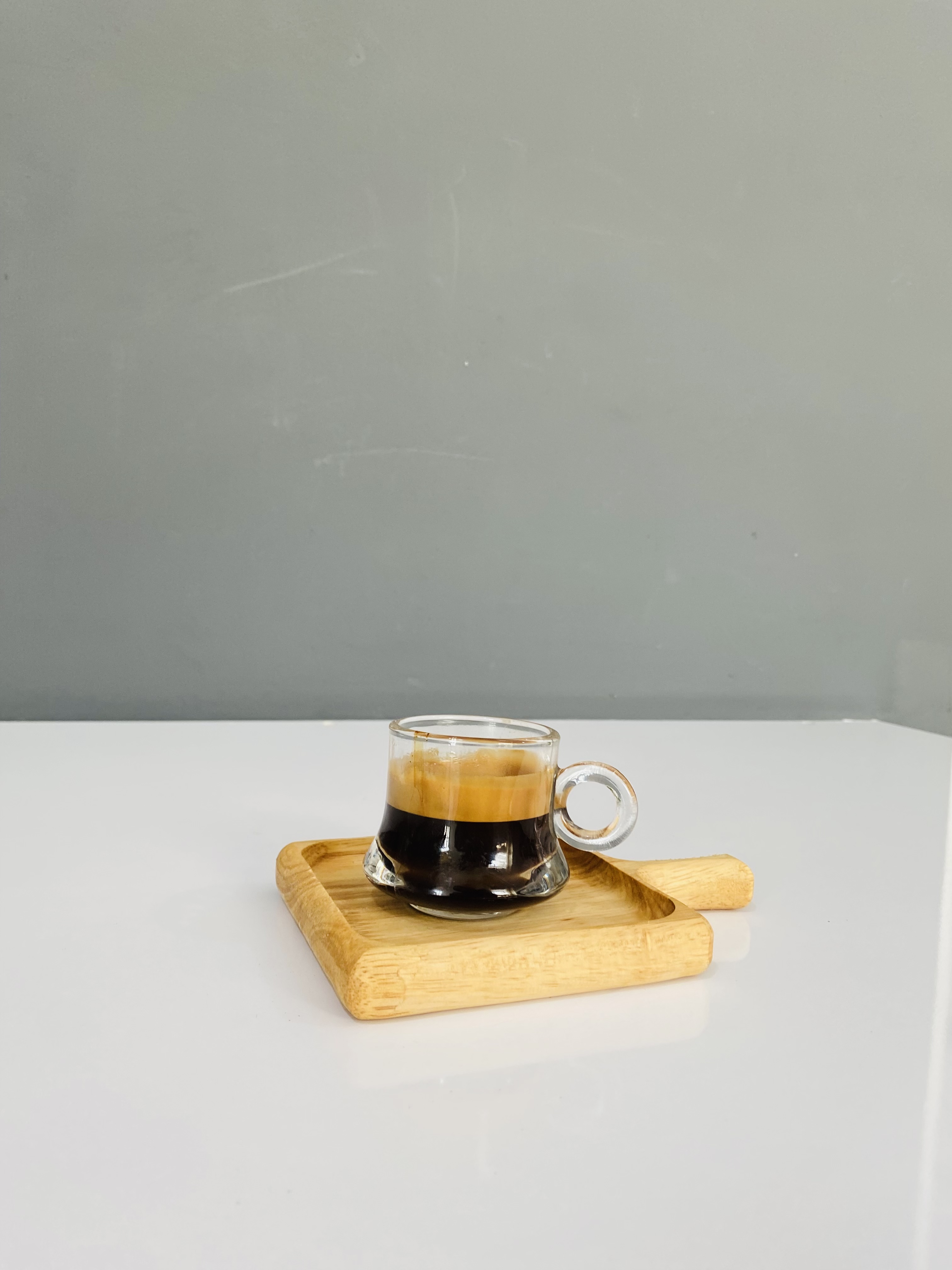فنجون دسته گرد